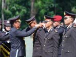 69410ef00d717-wakapolri-komjen-dedi-prasetyo-melantik-perwira-polri-sipss_665_374.jpg